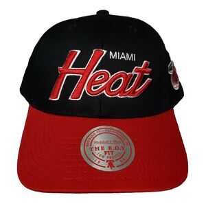 Miami Heat Mitchell & Ness NBA Dad Hat Cap 3D Script Logo Black Red‎ NWT